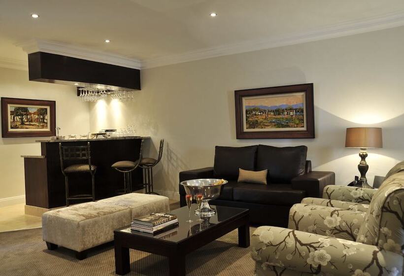 ホテル 131 On Herbert Baker Boutique