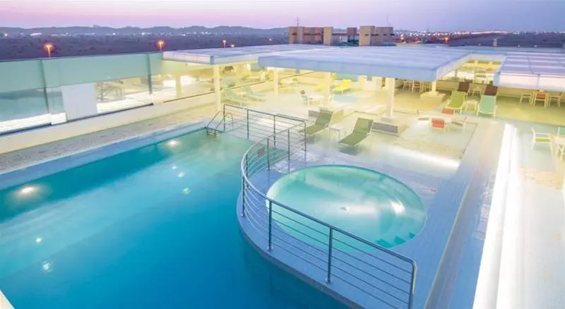 فندق Ayla Bawadi