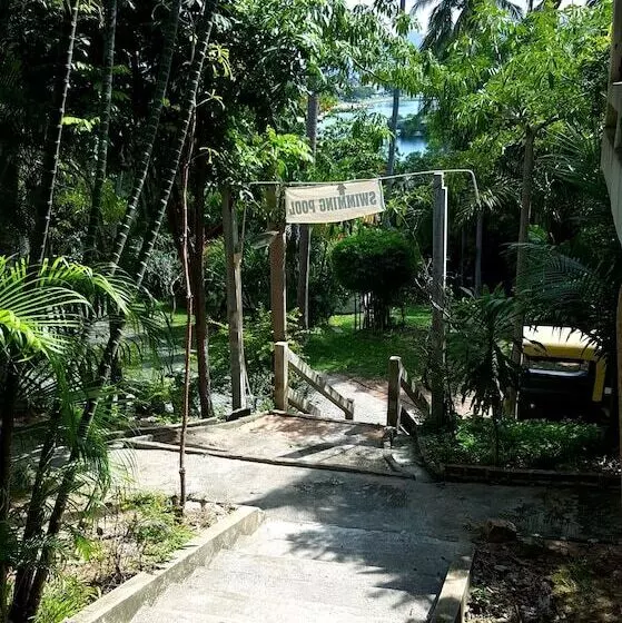 Hotel Baan Suan Sook Resort