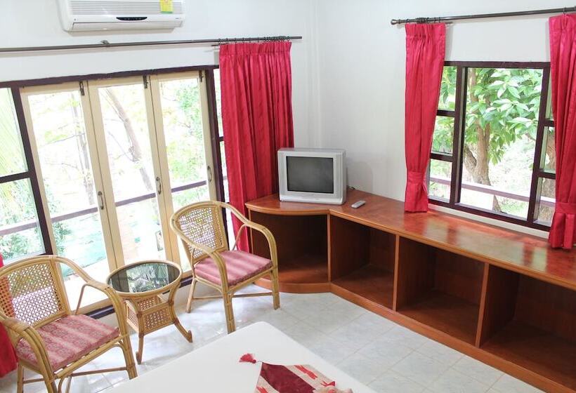 هتل Baan Suan Sook Resort