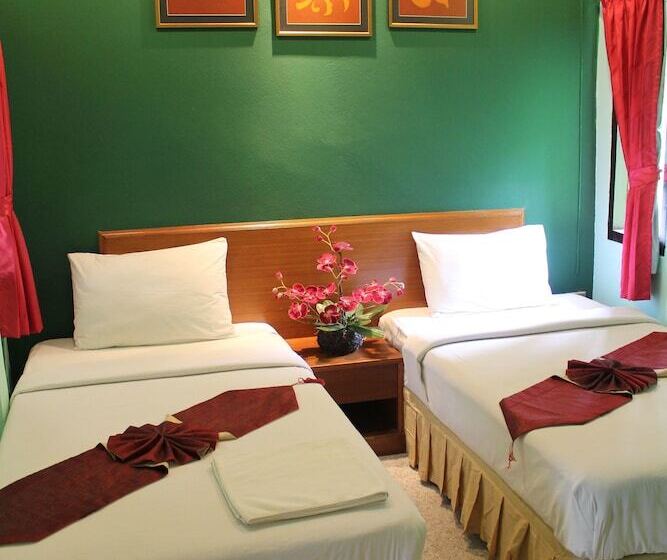 هتل Baan Suan Sook Resort