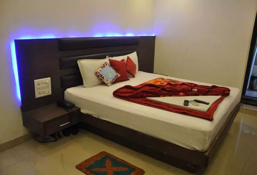 בית מלון כפרי D Suites Dxr