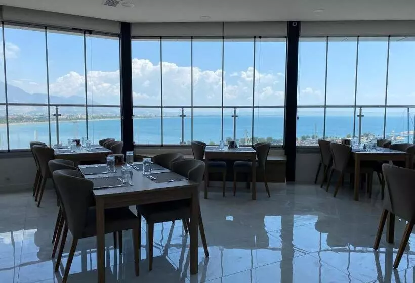 هتل Finike Marina