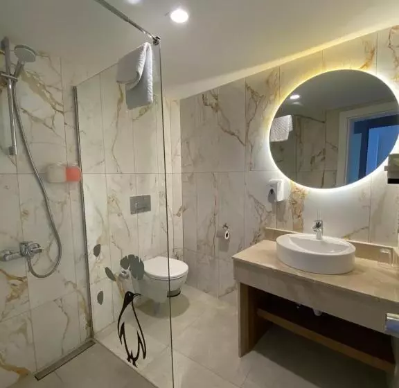 هتل Finike Marina