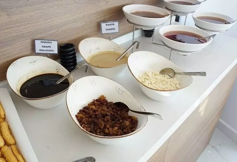 هتل Finike Marina