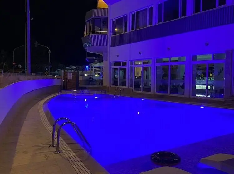 Hotelli Finike Marina