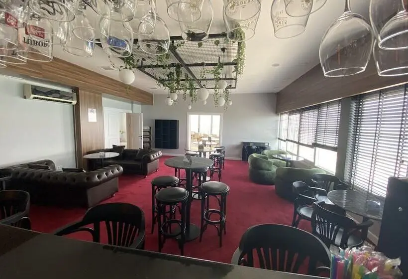 Hotelli Finike Marina