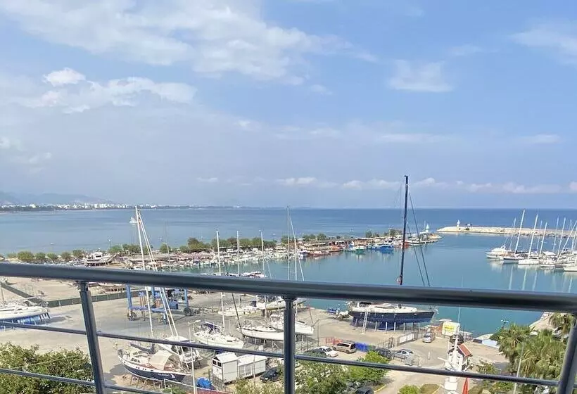 هتل Finike Marina