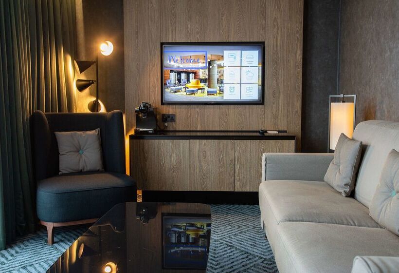 בית מלון כפרי Hilton London Bankside