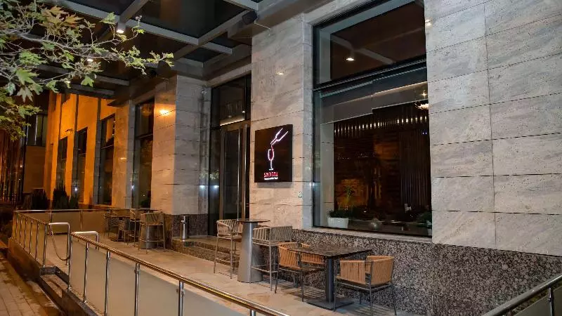 هتل Holiday Inn Baku, An Ihg