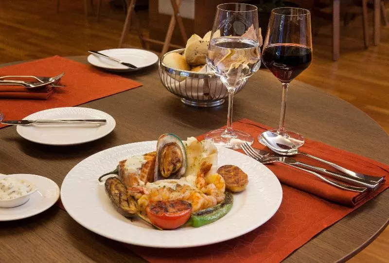 هتل Holiday Inn Baku, An Ihg