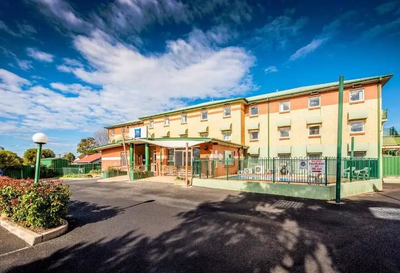 Отель Ibis Budget Dubbo