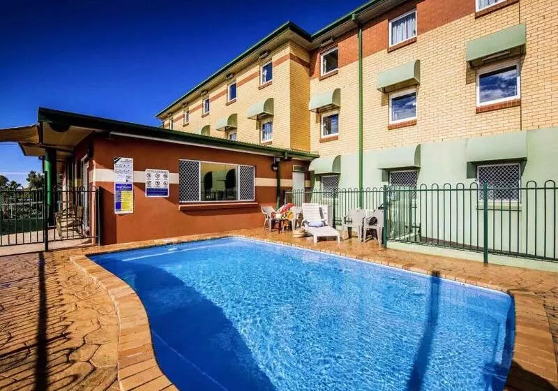 Отель Ibis Budget Dubbo