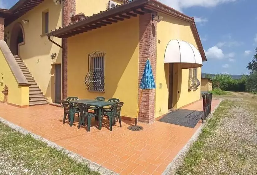 Отель Il Chiassetto Agriturismo No Kids