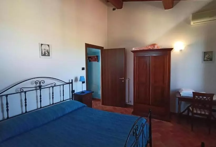 Отель Il Chiassetto Agriturismo No Kids