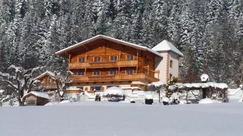 هتل Landhaus Ager