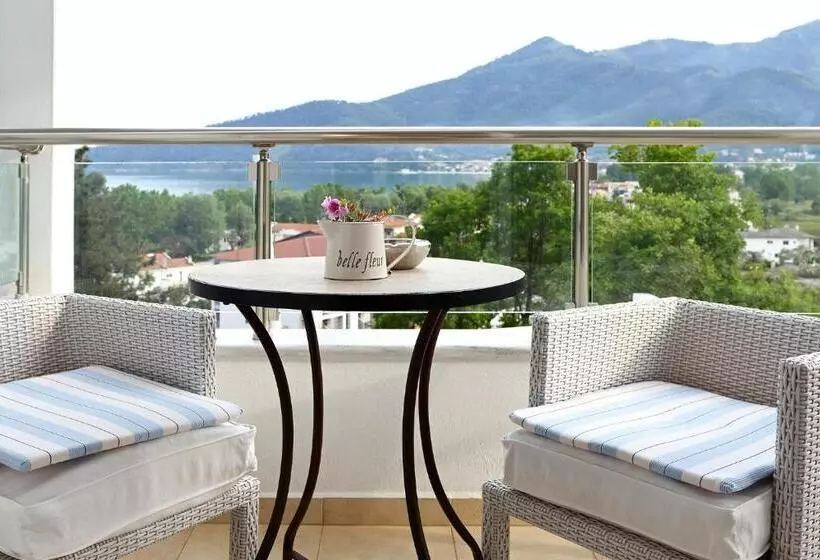 هتل Mare Monte Small Boutique