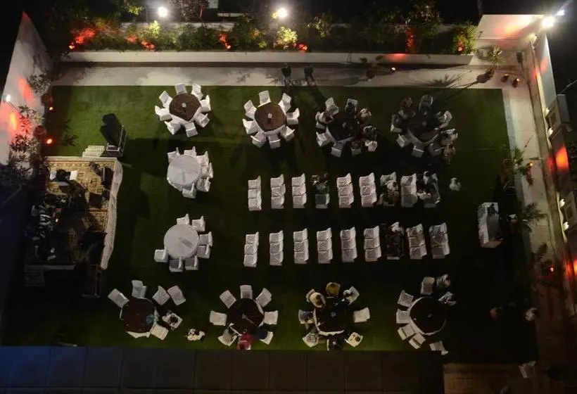 Hotel Marigold Jaipur