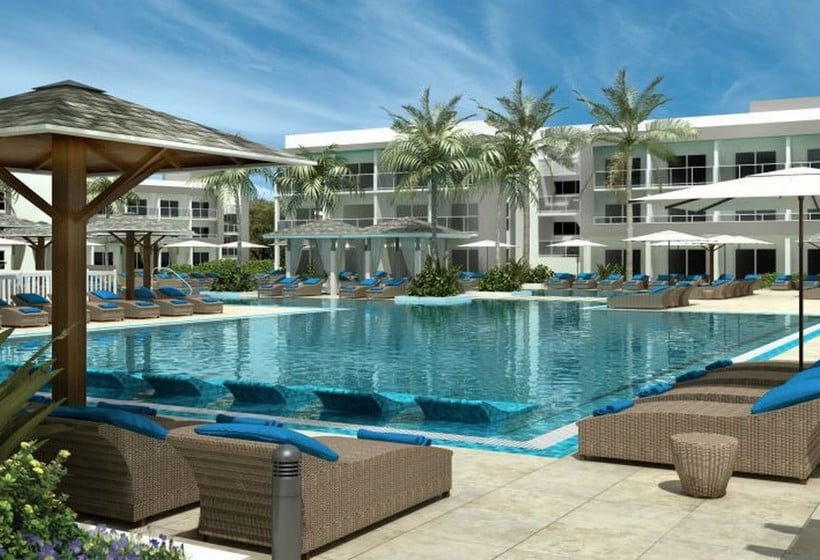 استراحتگاه ROC Casa del Mar