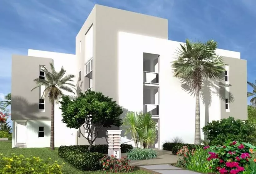 استراحتگاه ROC Casa del Mar