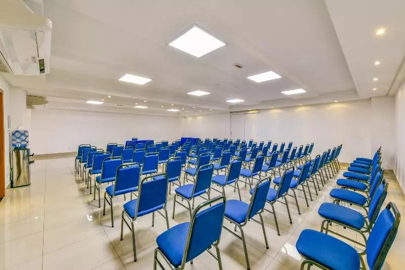 هتل Plaza Inn Breeze Aeroporto