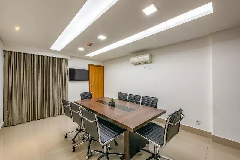 هتل Plaza Inn Breeze Aeroporto