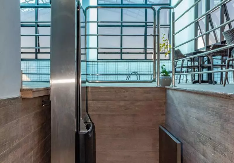 هتل Plaza Inn Breeze Aeroporto