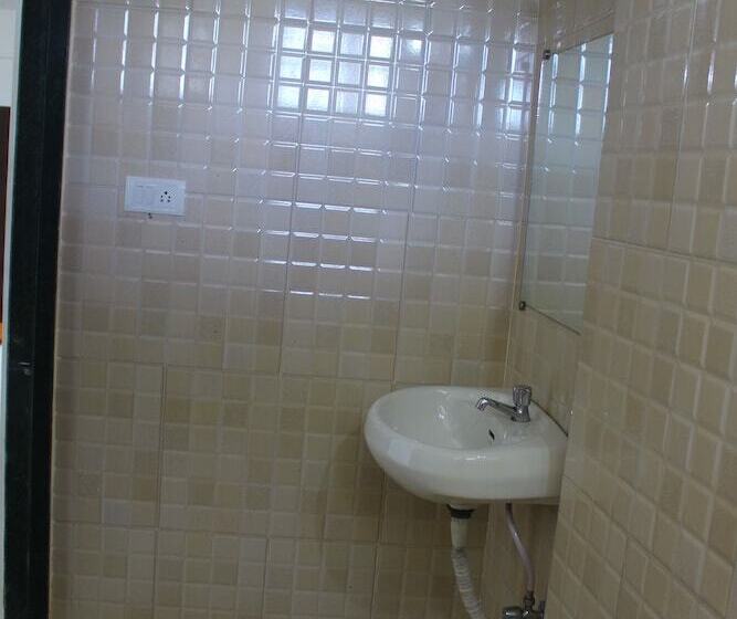 בית מלון כפרי Poonam Village Resort