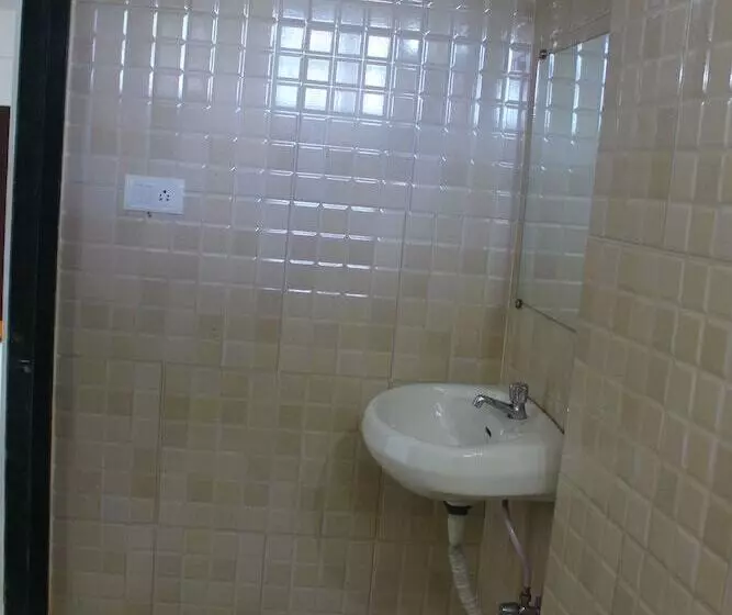 בית מלון כפרי Poonam Village Resort