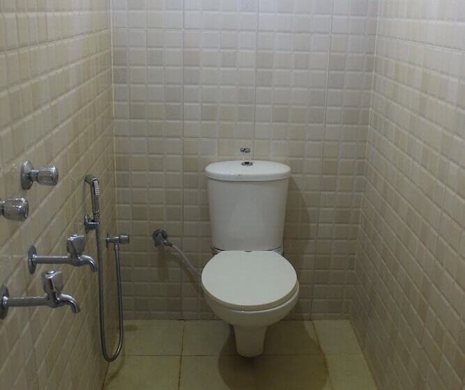 בית מלון כפרי Poonam Village Resort