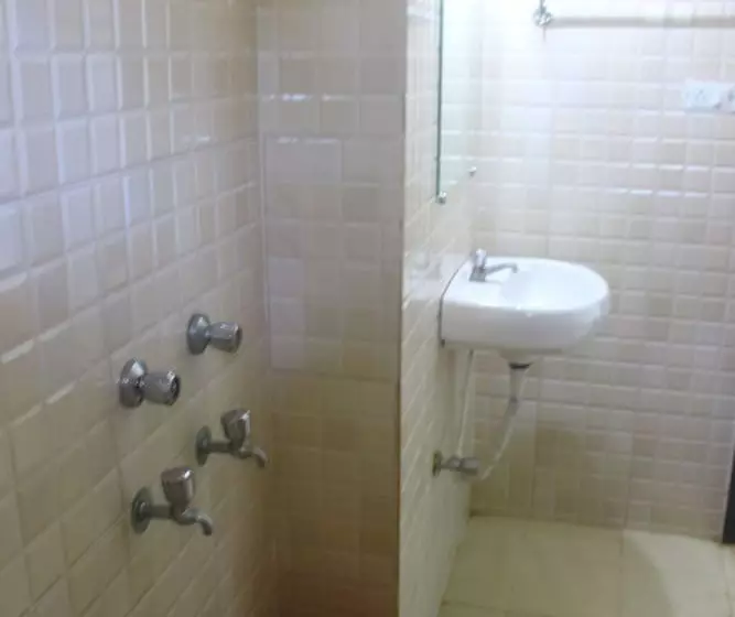 בית מלון כפרי Poonam Village Resort