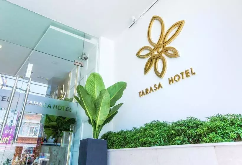 هتل Tarasa