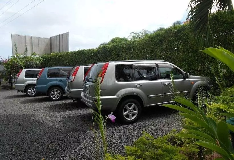 هتل The Samoan Outrigger