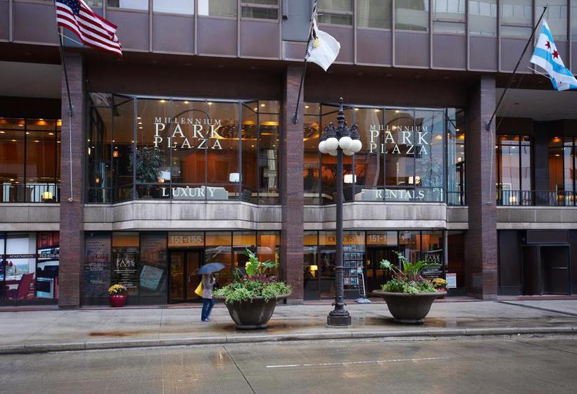 Millennium Park Plaza