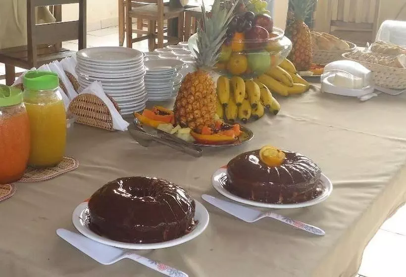 ペンション Pousada Ohana