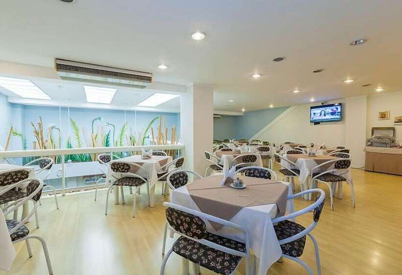 Tri Hotel Smart Caxias