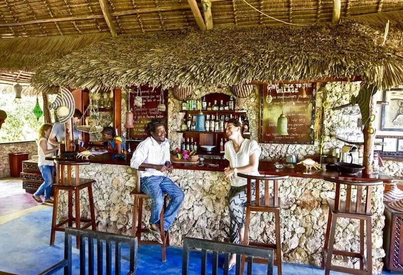 Hotelli Mangrove Lodge