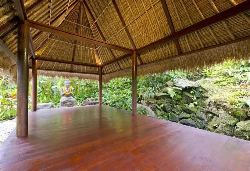 Adiwana Dara Ayu Villas