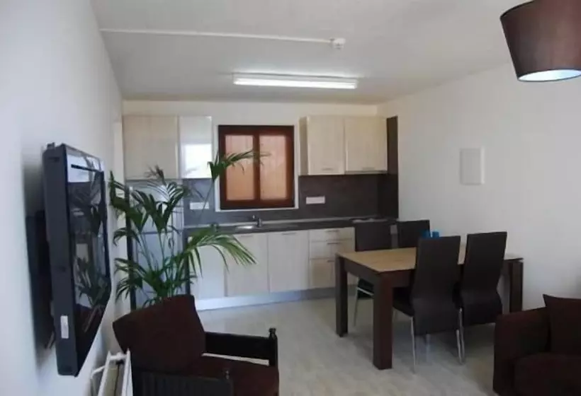 Agrino Hotel Apartments