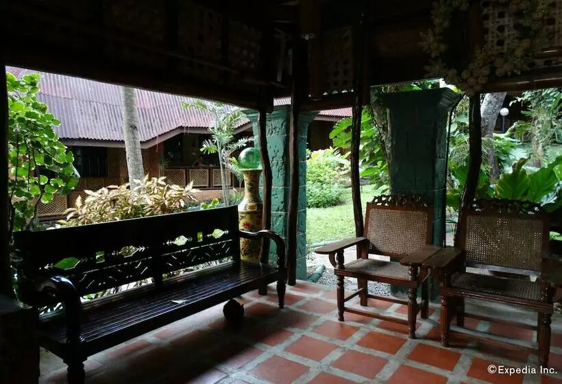 Alona Tropical Beach Resort