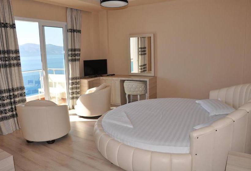 Coral Hotel & Resort