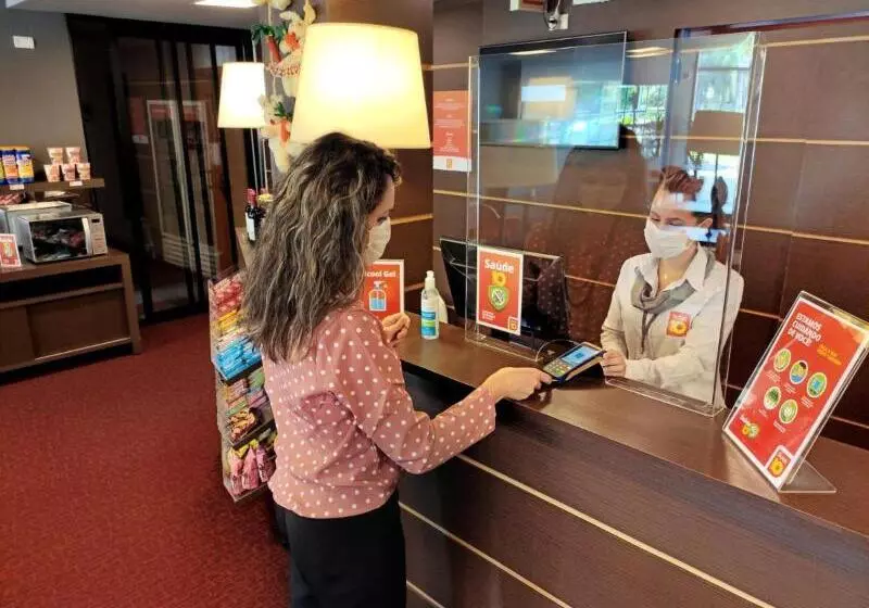 فندق 10 Blumenau