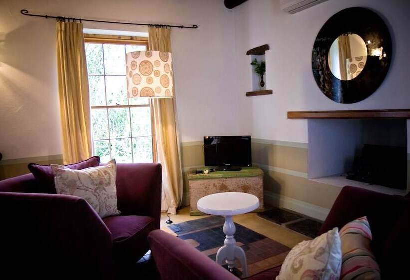 Отель Augusta De Mist Country House