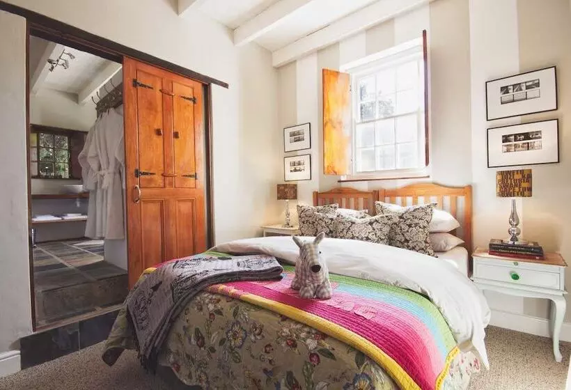 Отель Augusta De Mist Country House