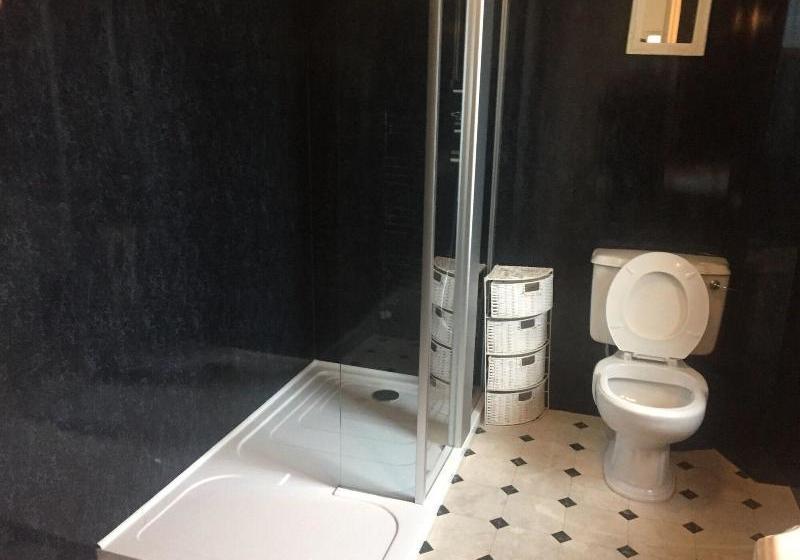 ホテル Cairnryan House