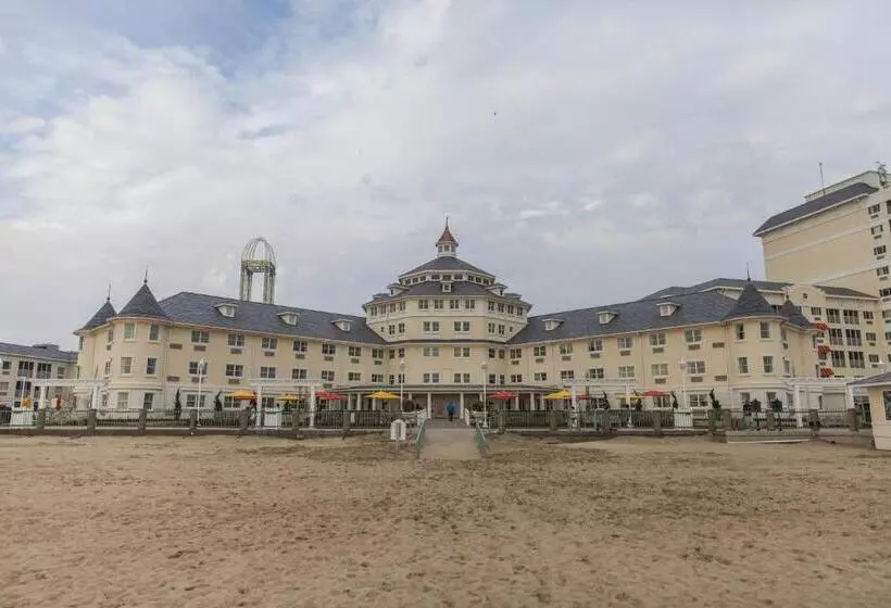 Cedar Point Hotel Breakers