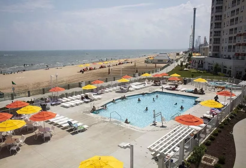 Cedar Point Hotel Breakers
