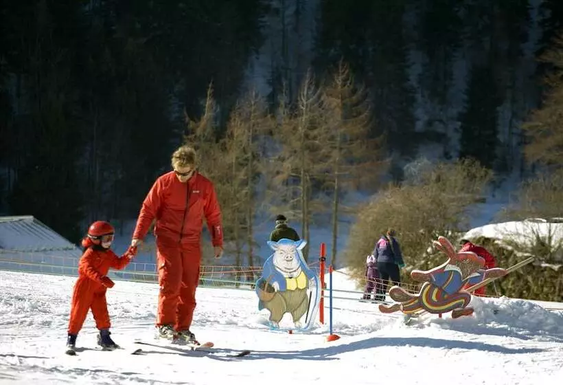 호텔 Hôtel De L Ermitage