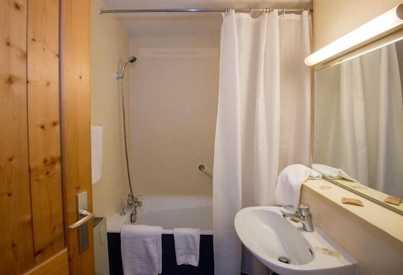 호텔 Hôtel De L Ermitage