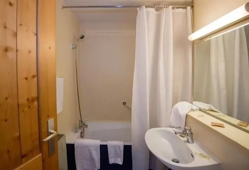 호텔 Hôtel De L Ermitage